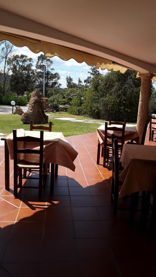 Hotel Pinocchio Arzachena Exterior photo